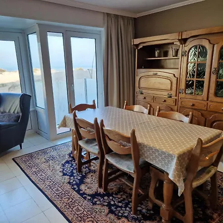 - Met Zeezicht En 2 Parkeerplaatsen Daire *