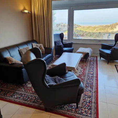 - Met Zeezicht En 2 Parkeerplaatsen *